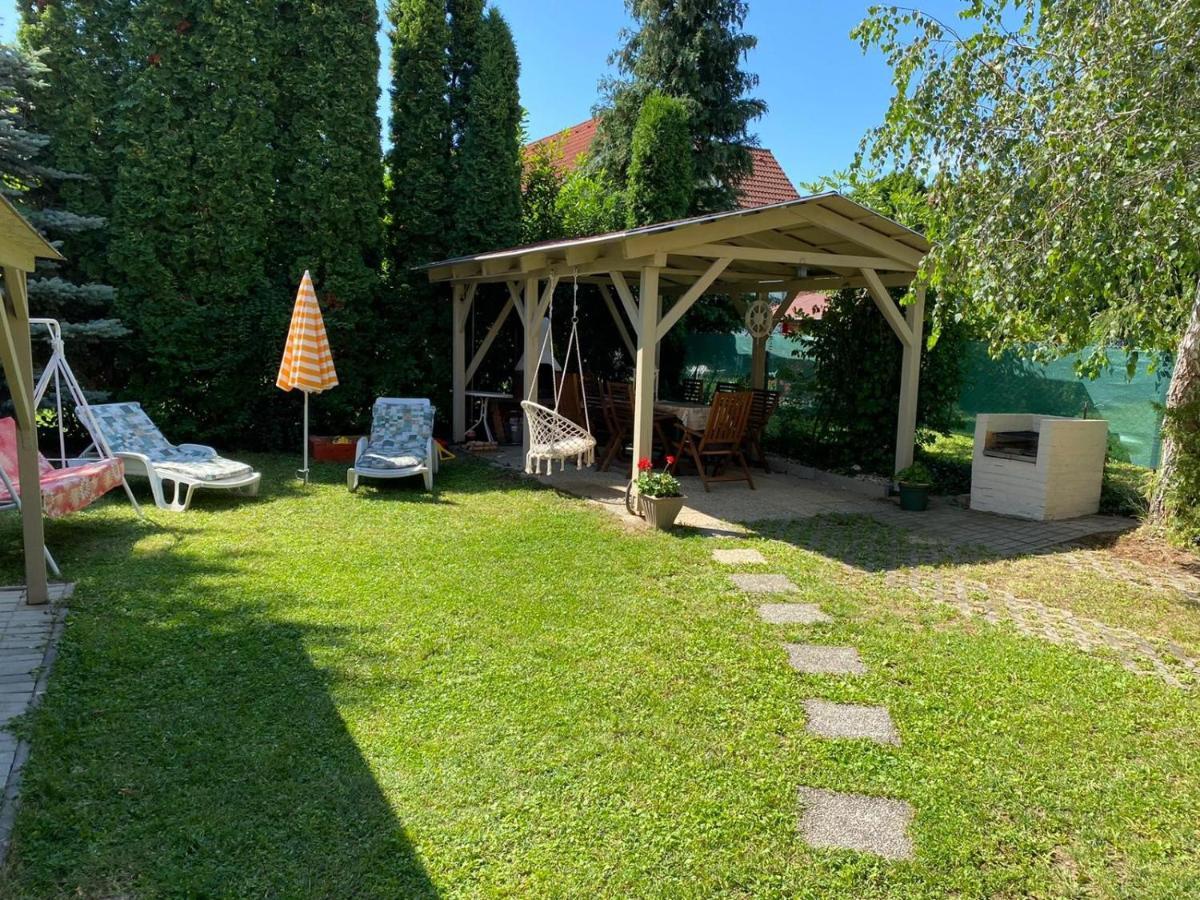 Sommer Ferienhaus Balatonszarszo Dış mekan fotoğraf